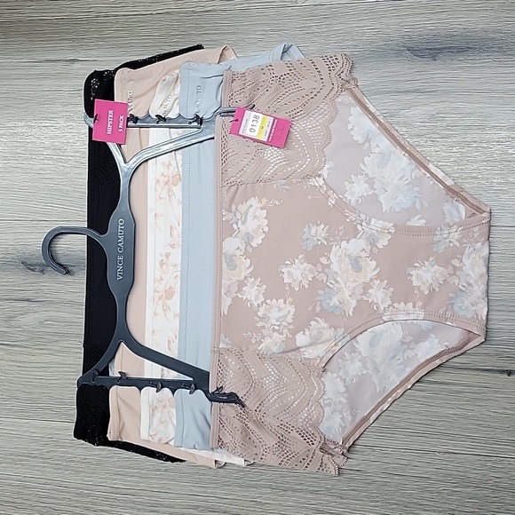 VINCE CAMUTO HIPSTERS. - Picture 1 of 8